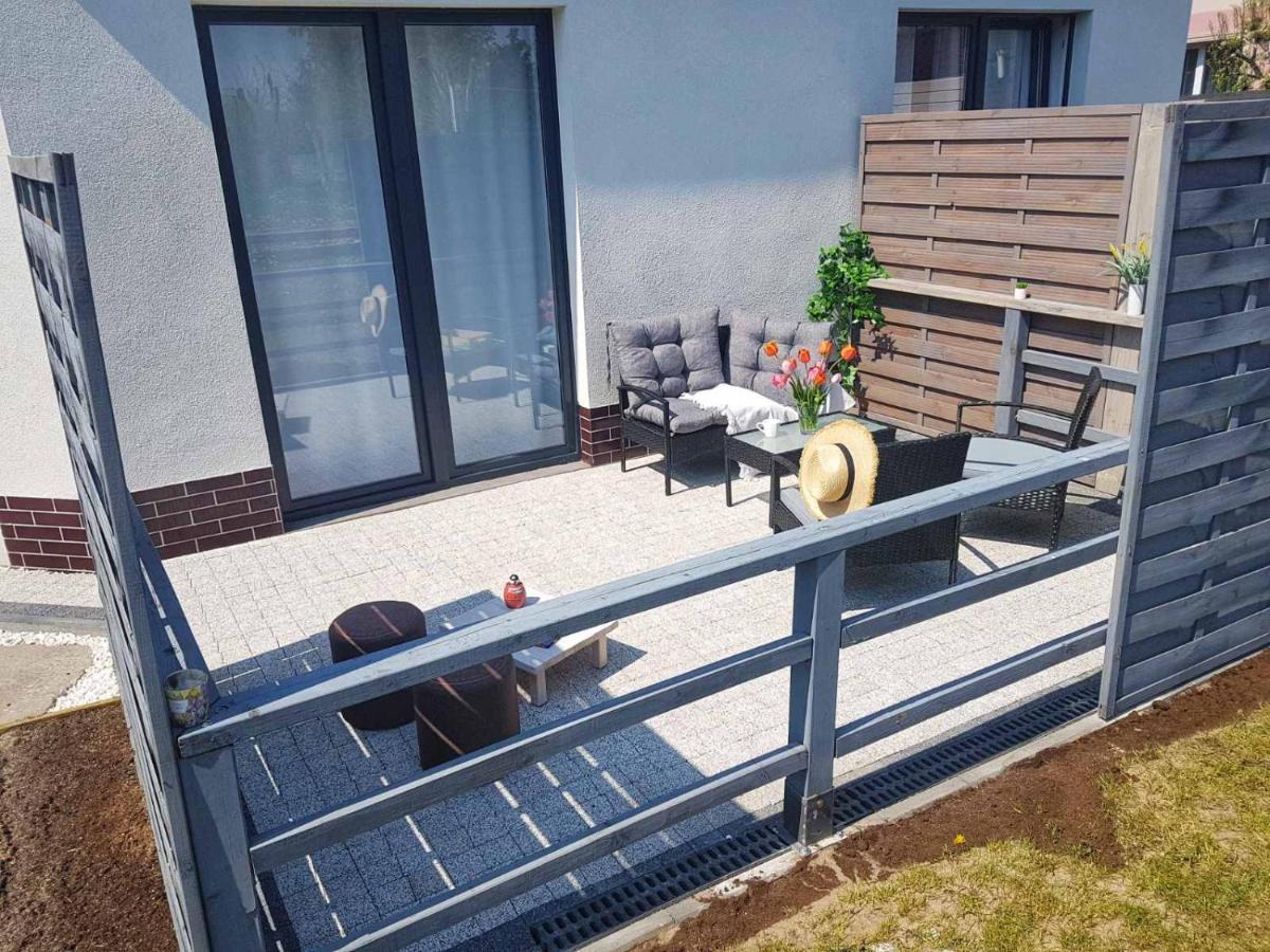 Apartment Marynarska 49 *